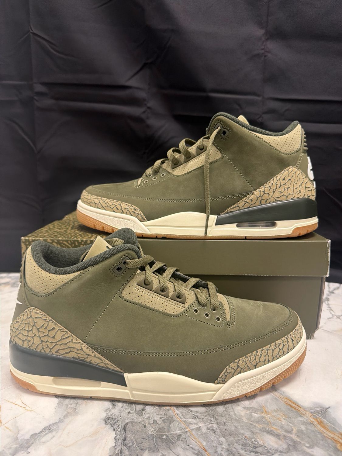 Jordan 3 Family Affair w/ Box Sz 11.5