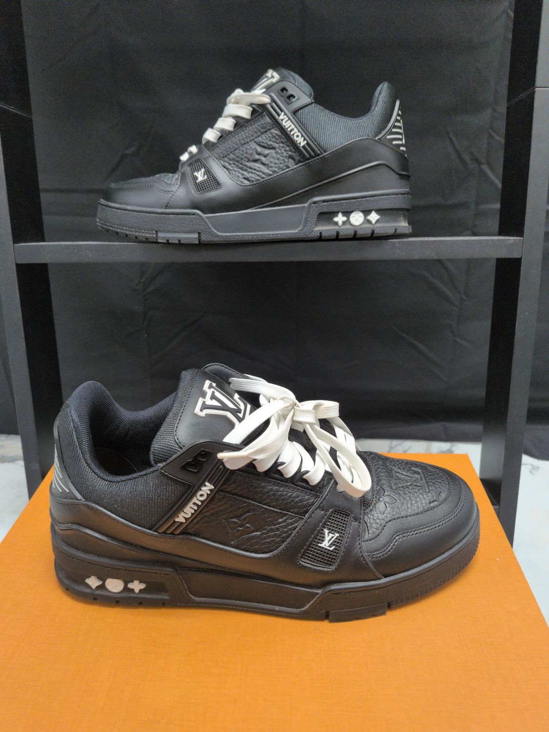 Louis Vuitton Trainer Black w/ Box Sz 7.5, Size: 7.5