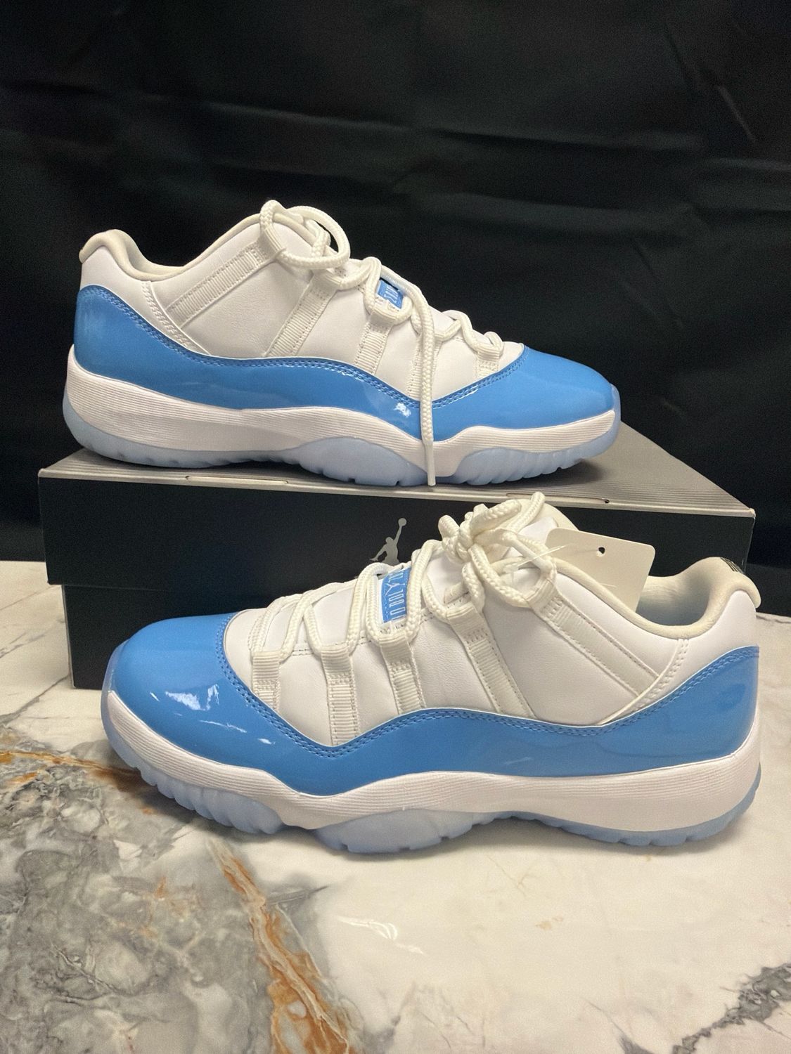 Jordan 11 UNC Low New w/ Box Sz 9.5