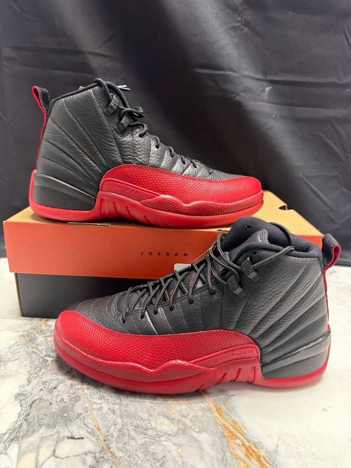 Jordan 12 Flu Game w/ Box Sz 8