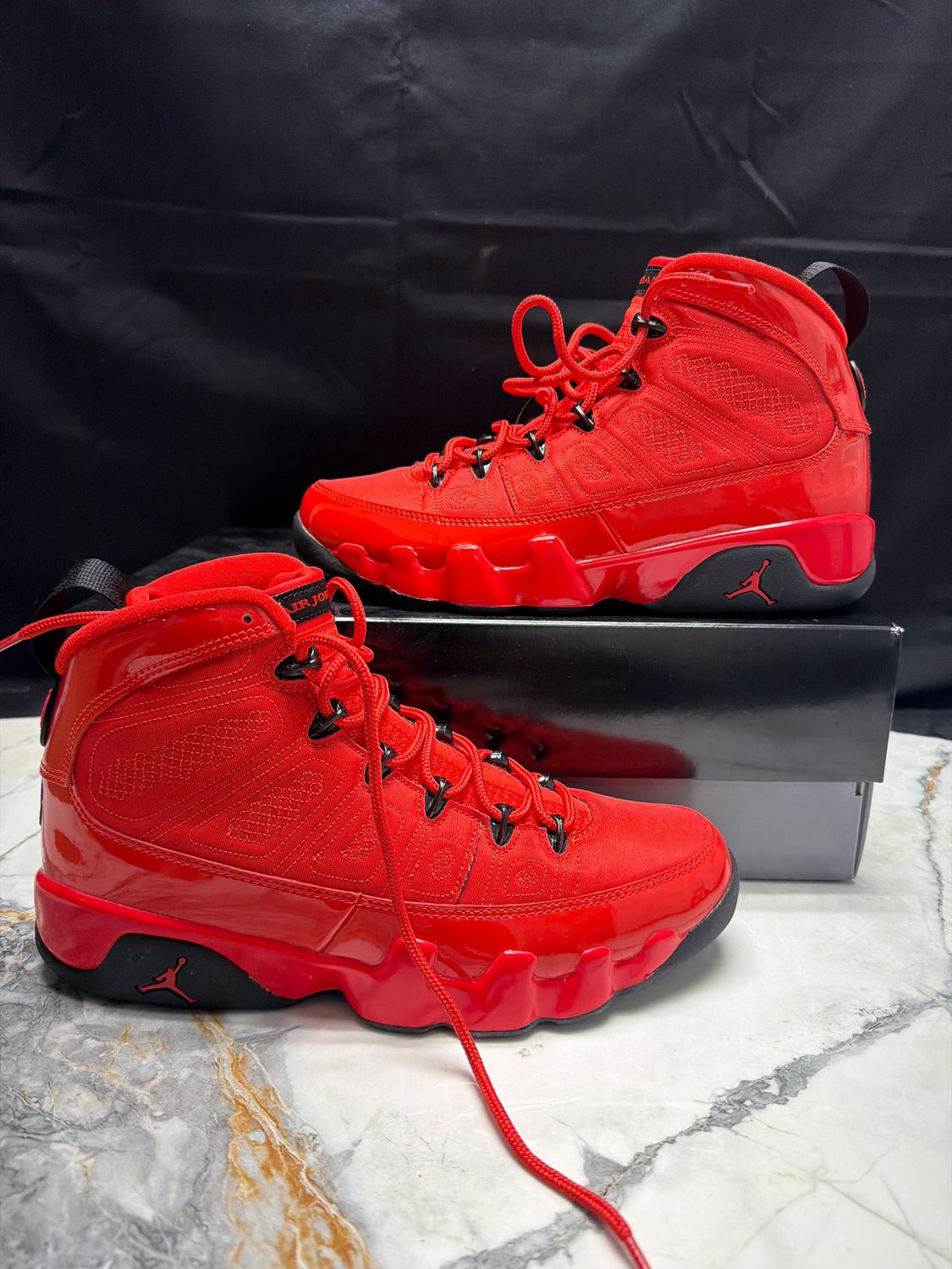 Jordan 9 Chile Red w/ Box Sz 8