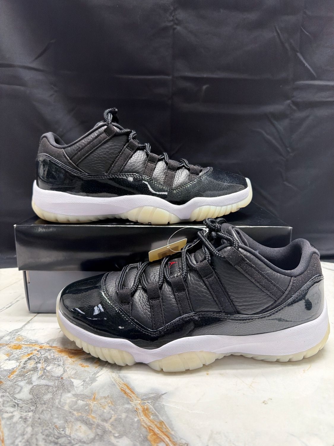Jordan 11 72-10 Low w/ Box Sz 8
