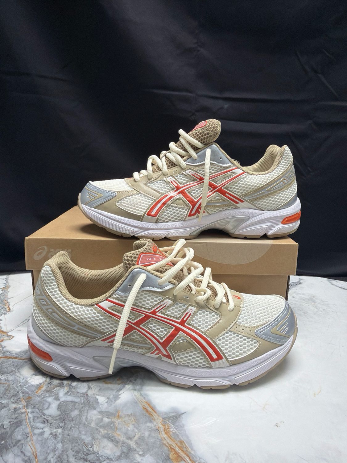 Asics Gel-1130 Red/Cream w/ Box Sz 10.5