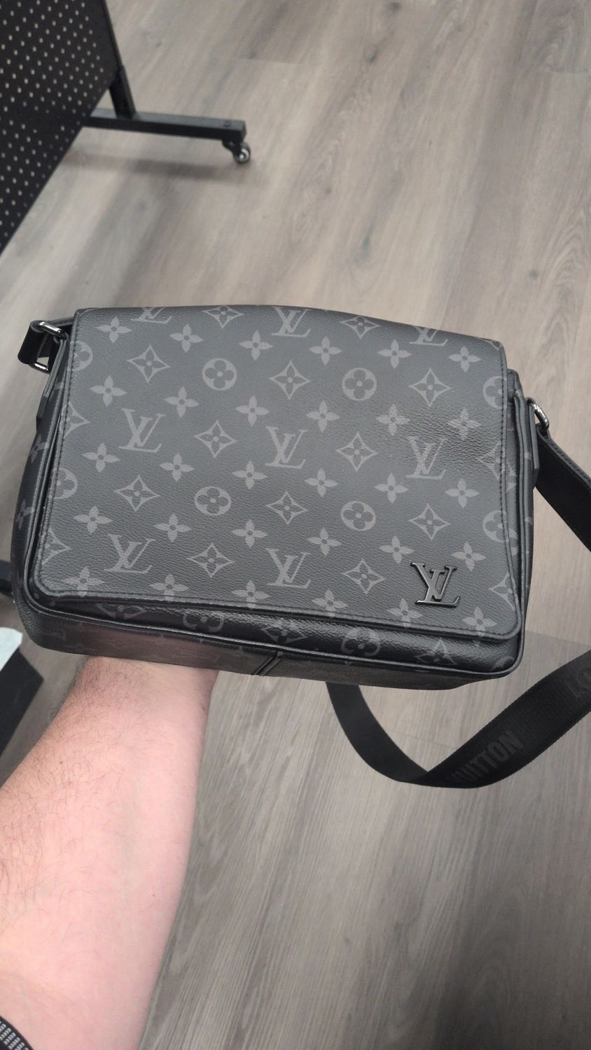 Louis Vuitton District PM Bag