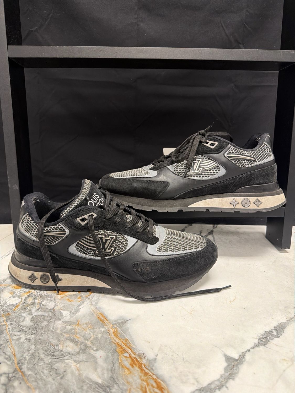 Louis Vuitton Runaway Black/Grey No Box Sz 8.5
