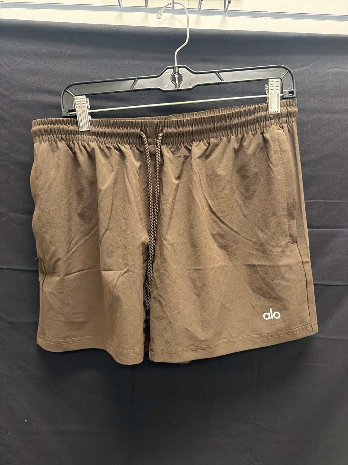 Alo Brown Windbreaker Shorts Sz XS