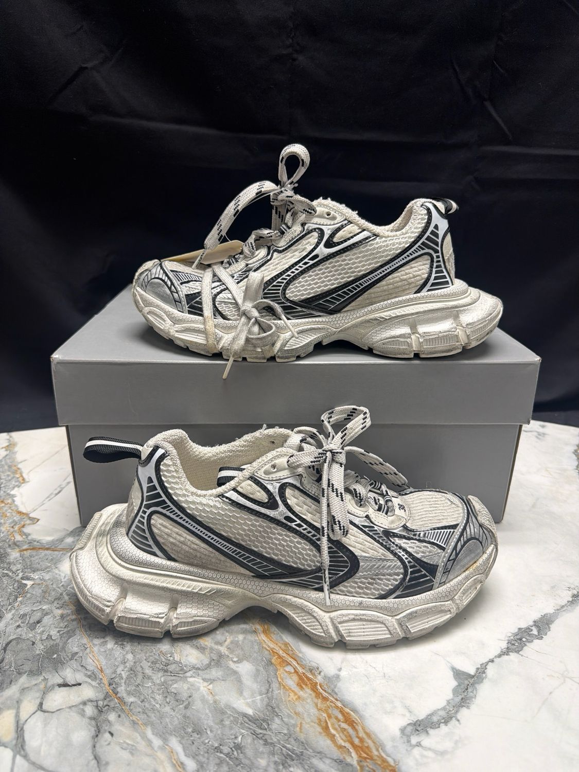 Balenciaga 3XL w/ Box