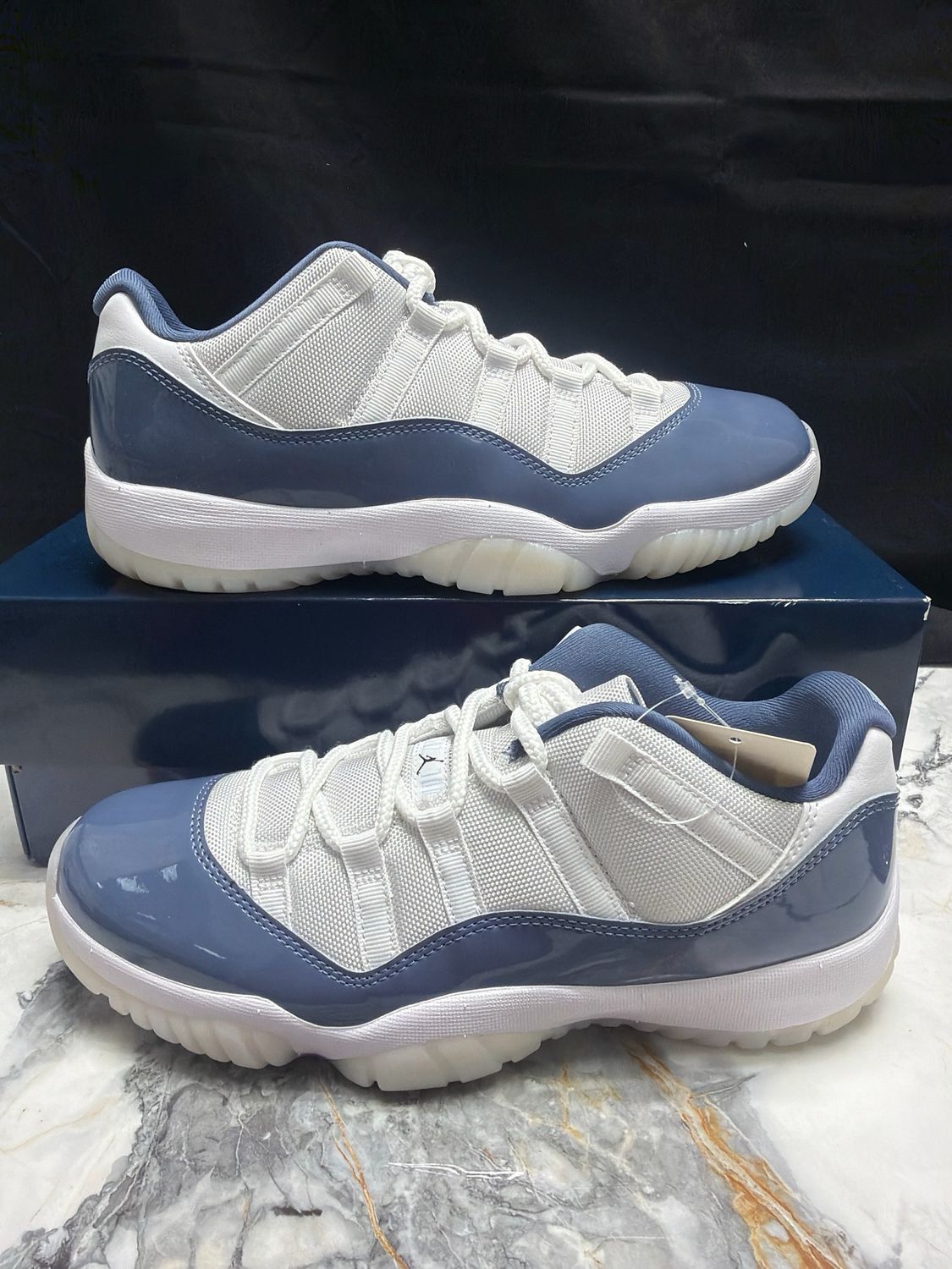 Jordan 11 Diffused Blue w/ Box DS Sz 10