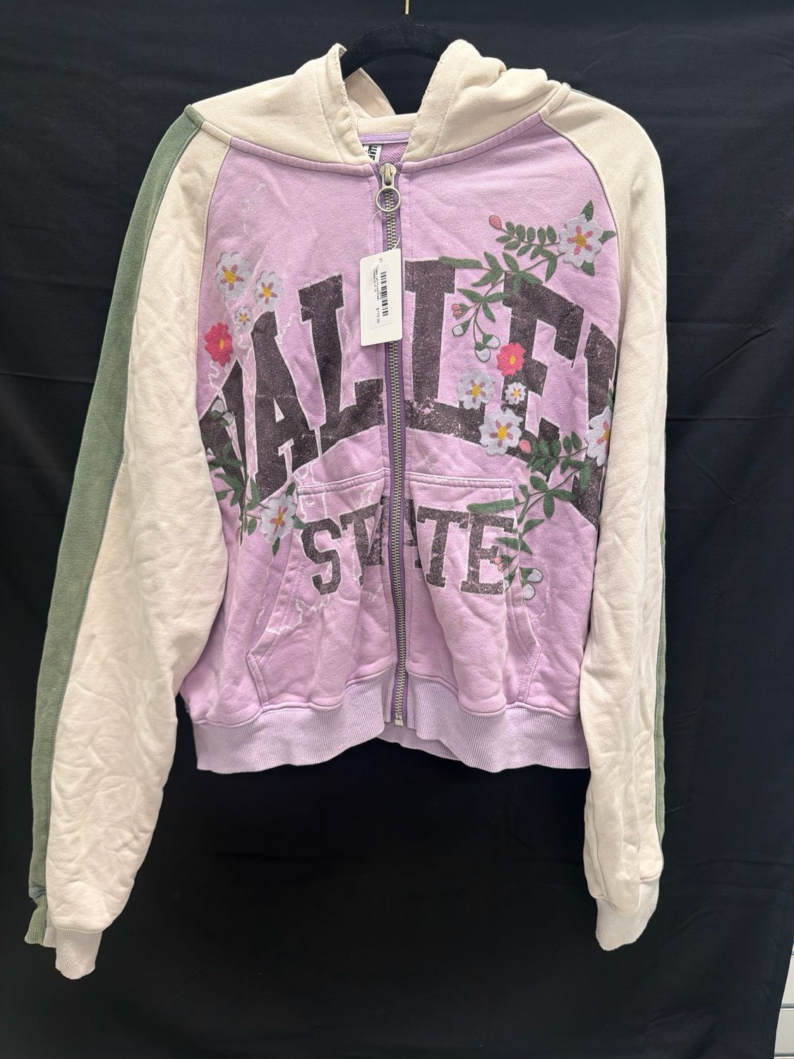 Vale Light Purple/Green Hoodie Sz M