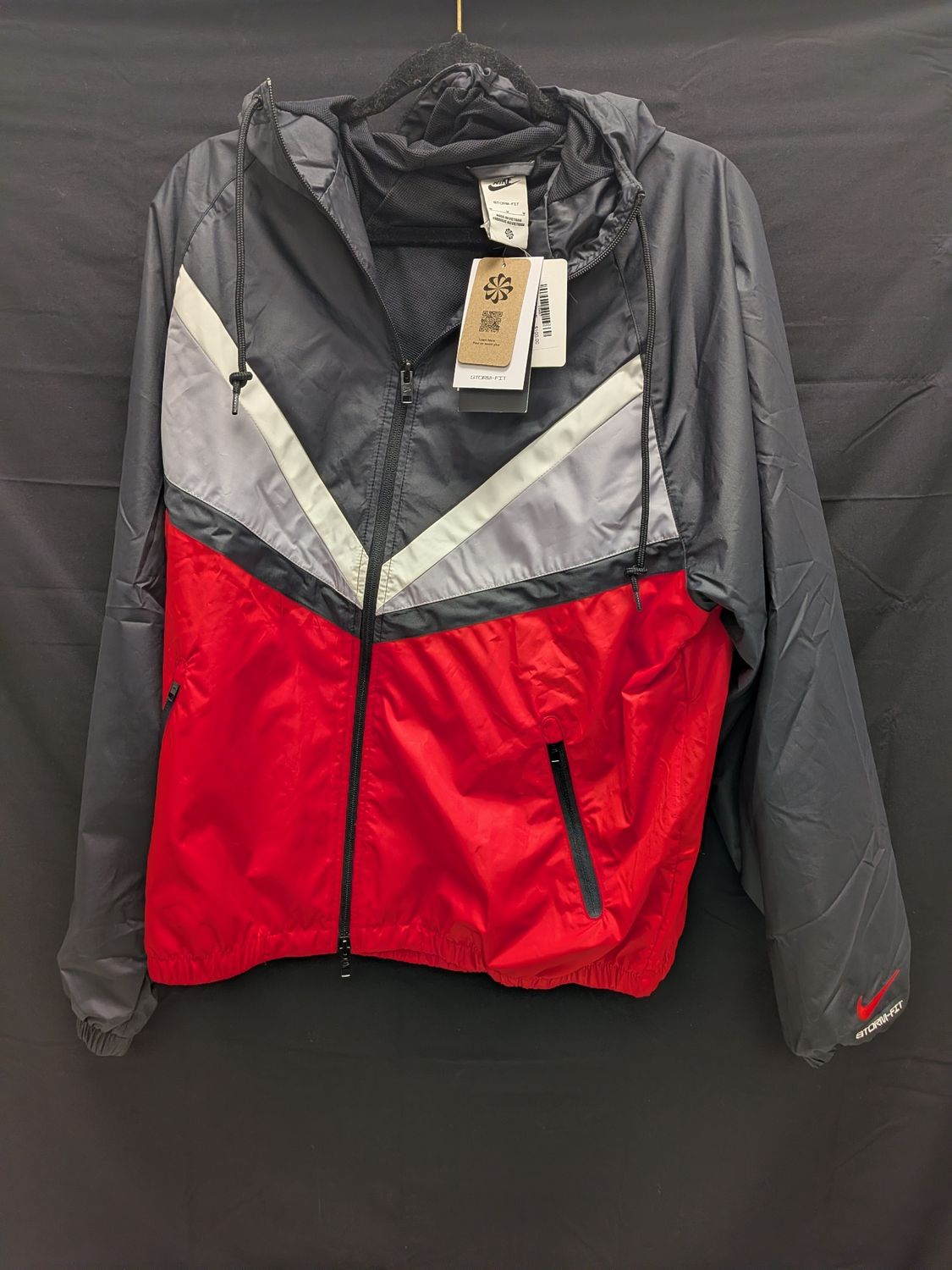 Nike Windrunner Jacket Black/Red Sz M