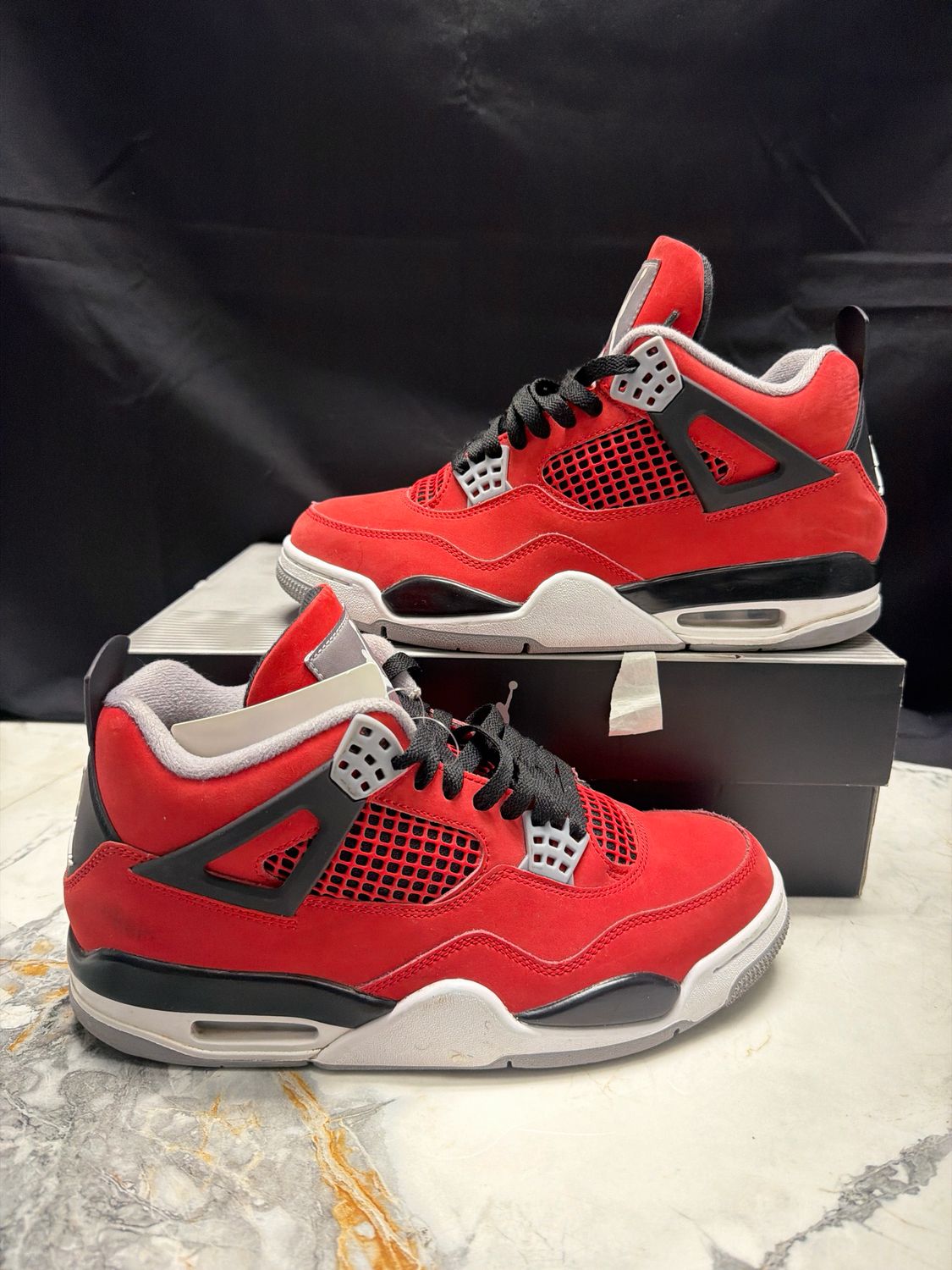 Jordan Retro 4 Toro Bravo w/ Box Sz 9