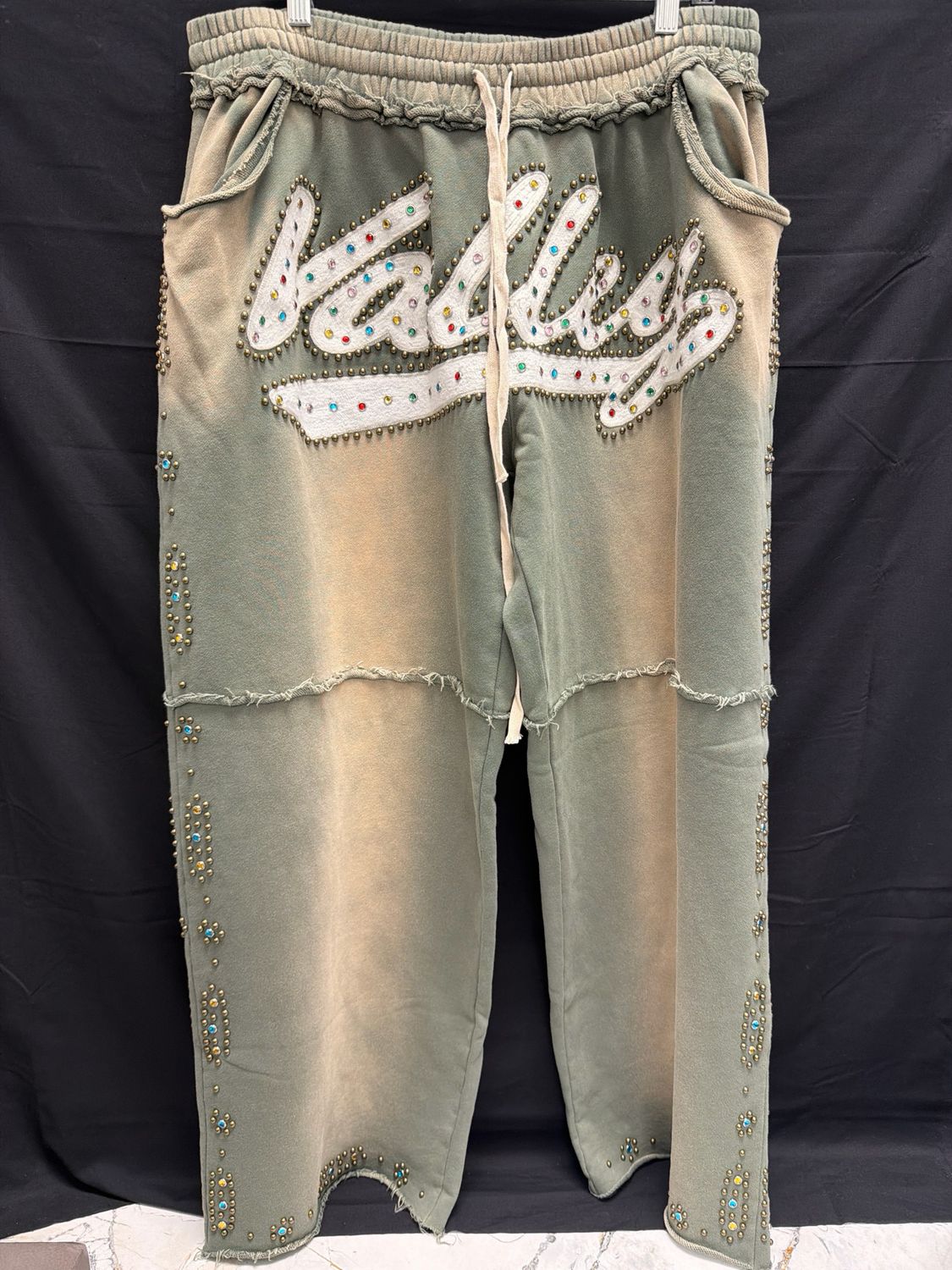 Vale Forever Skittles Sweatpants Sz L