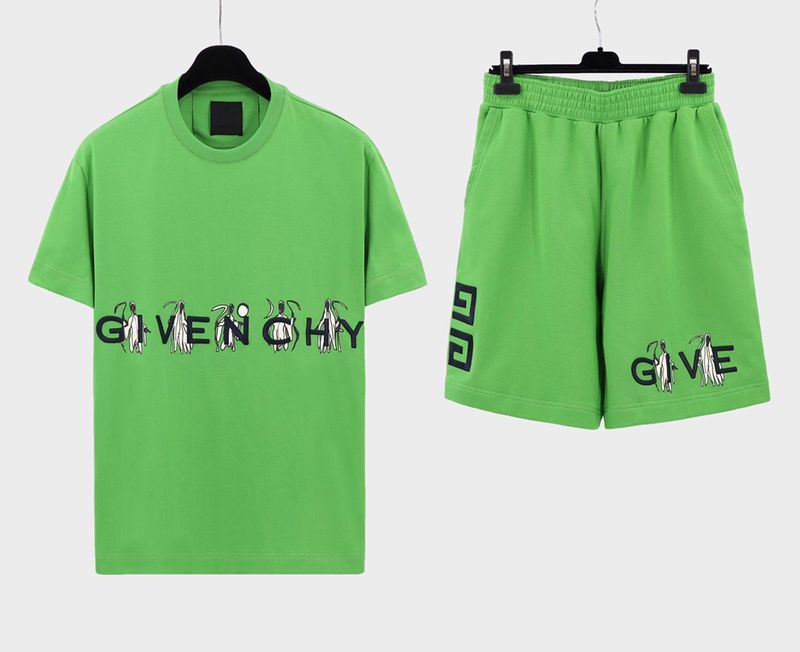 Shirt+Shorts