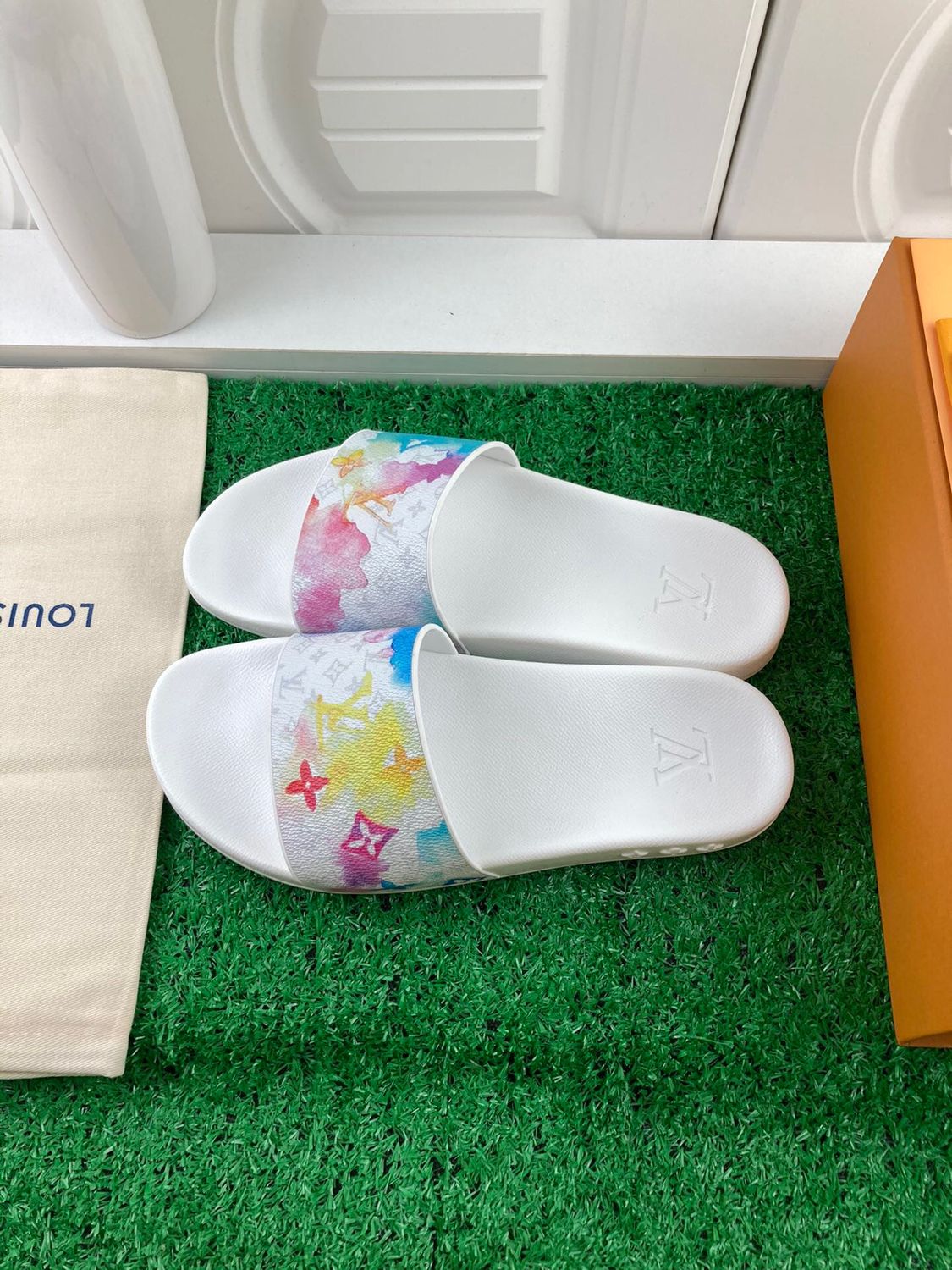 Slippers