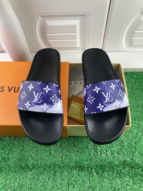 Slippers