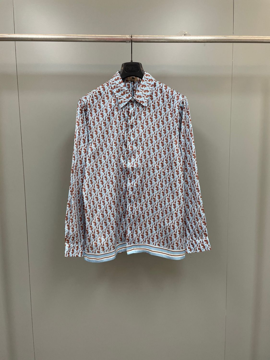 Long Sleeves Shirt