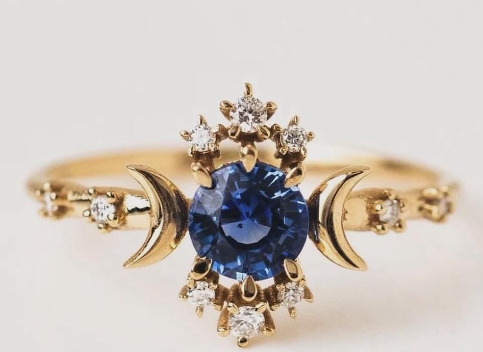 Amal-Blue Topaz