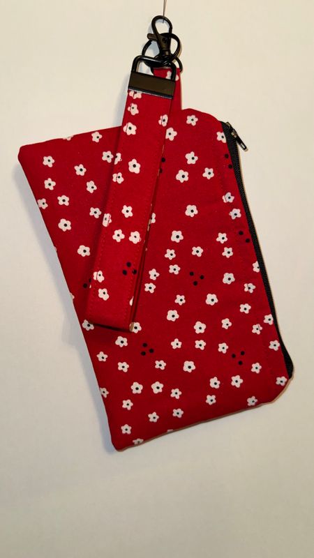 Red and White Floral Key Fob and Wristlet Set