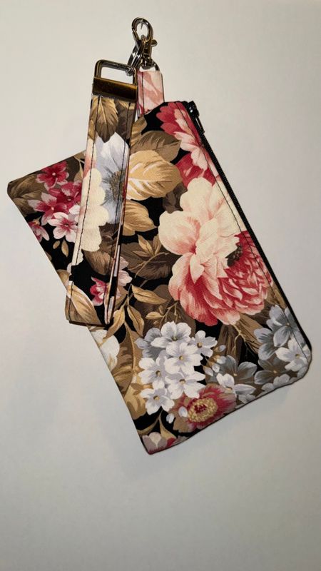 Floral Print Key Fob and Wristlet Set
