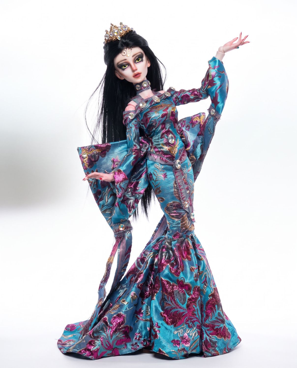 Jade 24-inch Custom BJD