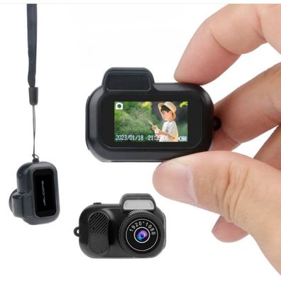 Keychain Camera | 2024 New Mini Portable Camera | Retro Mini Camera With 100 Minutes of Battery Life