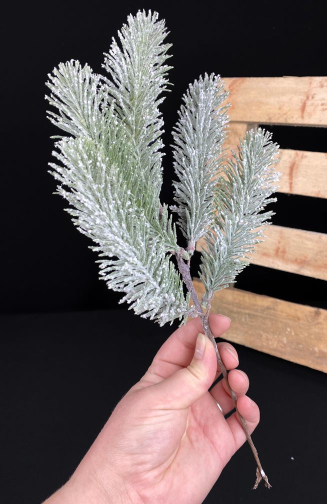 Tekohavuoksa pehmeä, valkoinen tekolumipeite