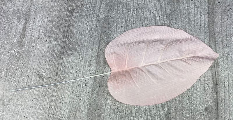 Tekolehti vaaleanpunainen