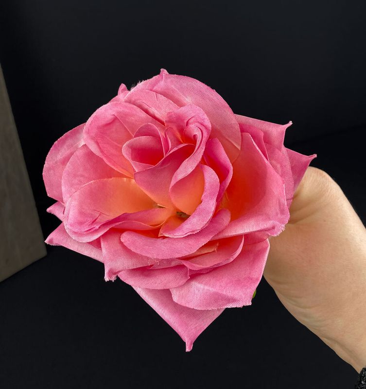 Ruusu tekokukkapää, pinkki (harmahtava)
