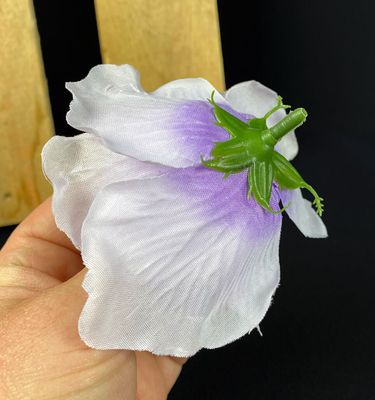 Pensasruusu tekokukkapää, vaalean violetti
