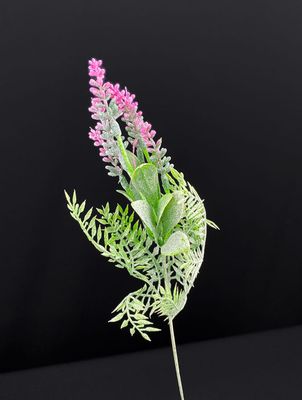 Laventeli tekokasvioksa