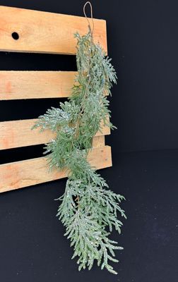 Lumipeitteinen tekosaniaisoksa