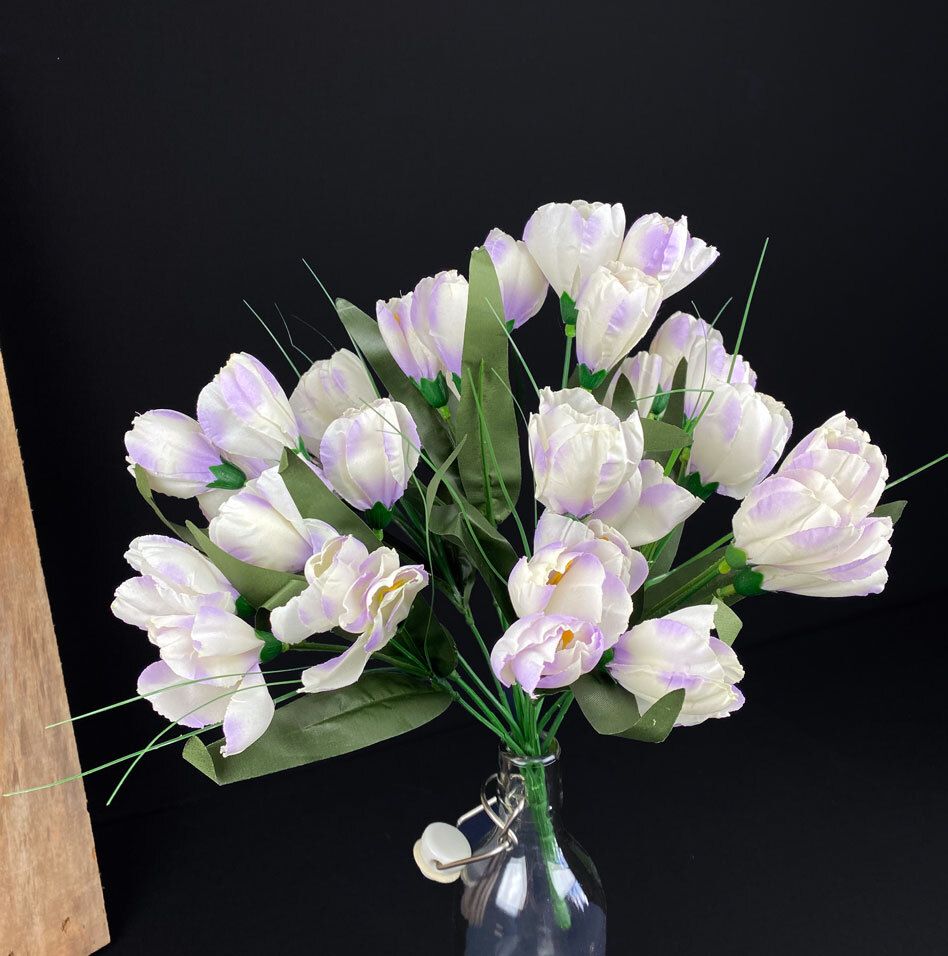 Krookus tekokukkakimppu, kerma/violetti
