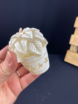 Joulutähtikynttilä valkoinen