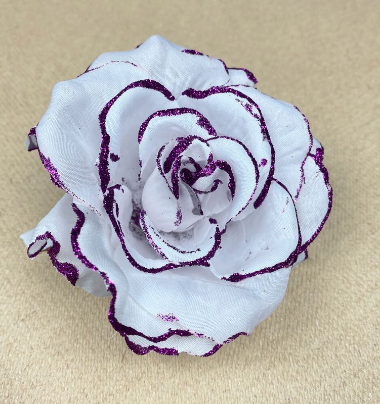 Kimalleruusu tekokukkapää, valkoinen/violetti