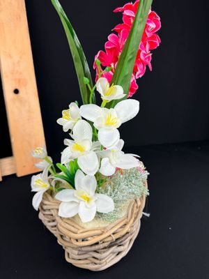 Hyasintti tekokukka sydänruukussa