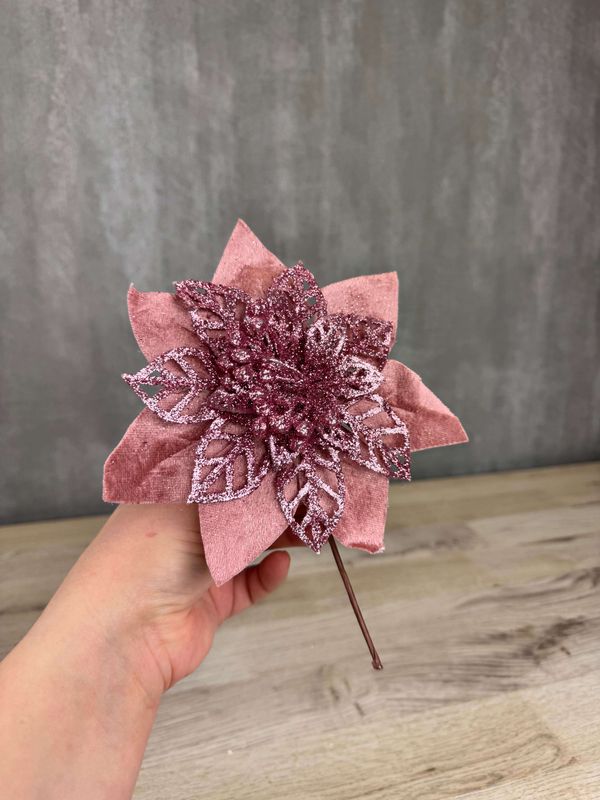 Kimalteleva tekokukka, rosa