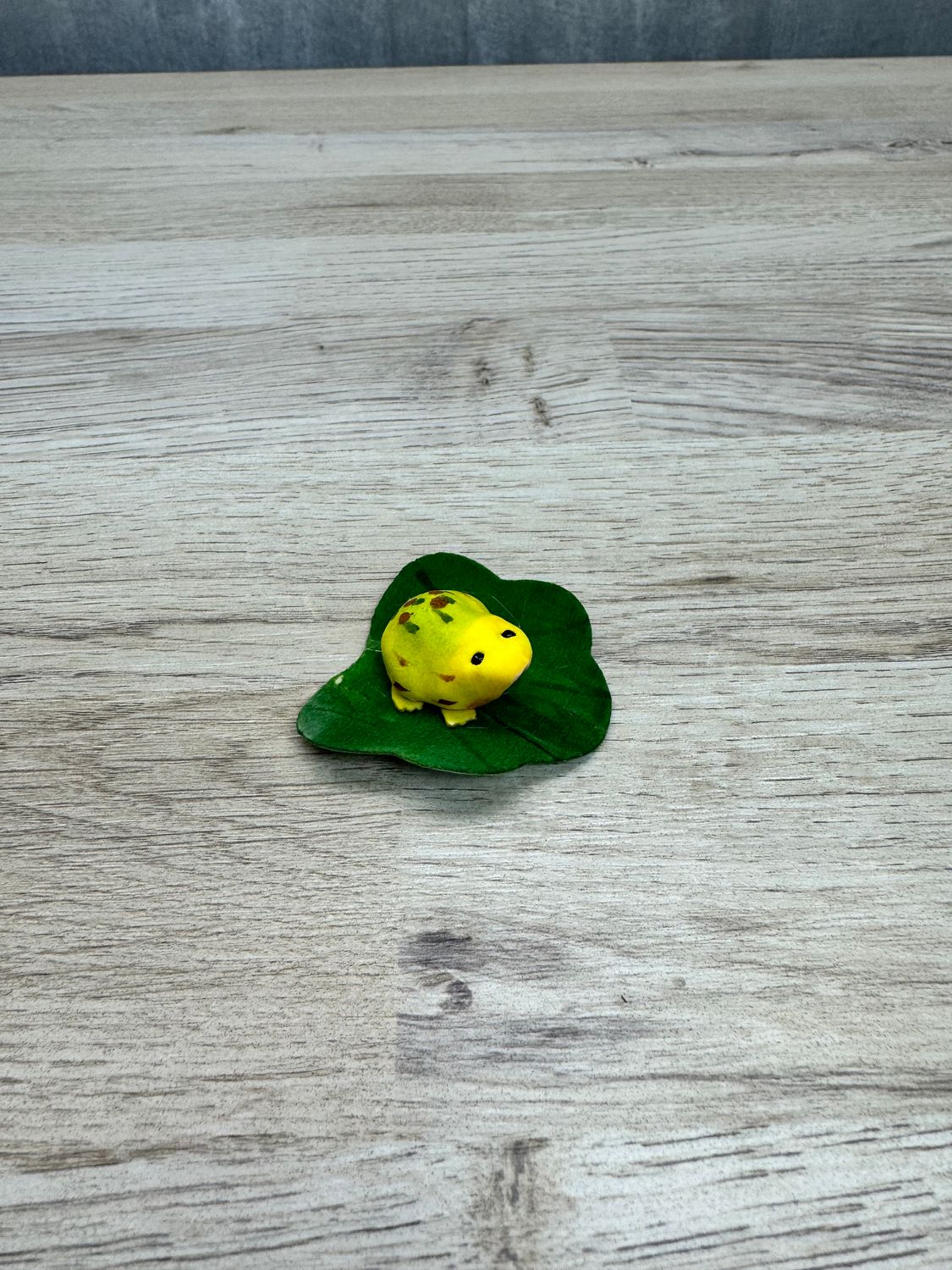Sammakkokoriste, keltavihreä