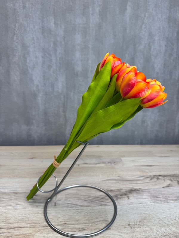 Punaoranssi tulppaani tekokukkakimppu