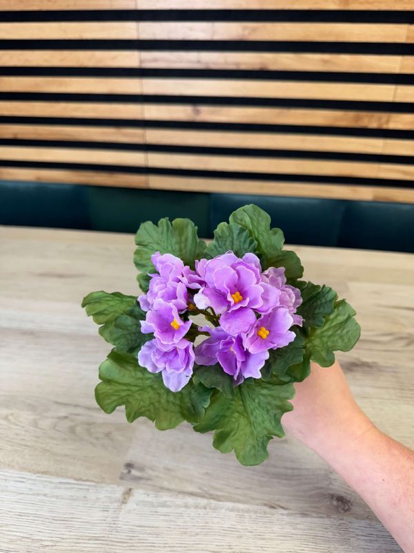 Paavalinkukka tekokukkakimppu, vaaleanvioletti
