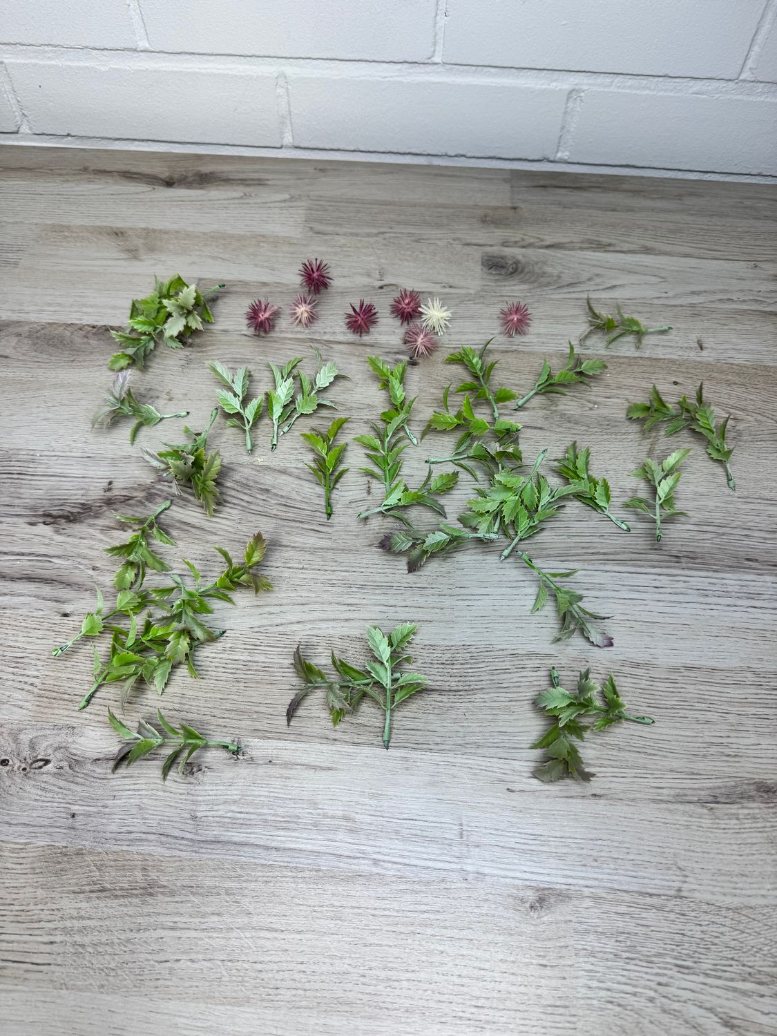 POISTOTUOTE: takiaisen teko-oksat