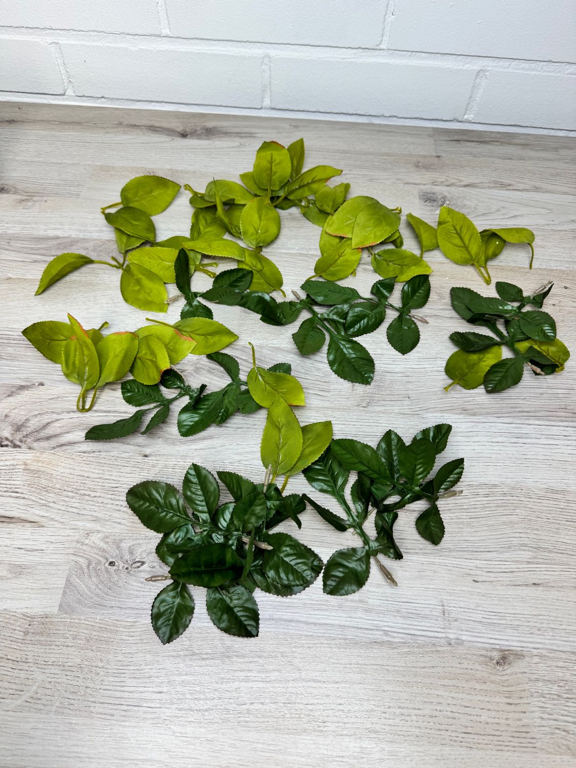 POISTOTUOTE: ruusun tekolehdet