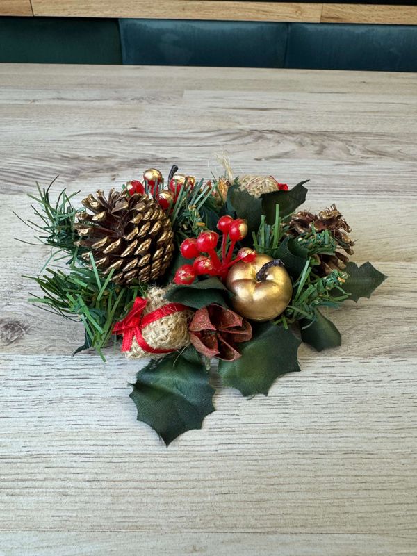 Kynttilämansetti / pöytäkoriste