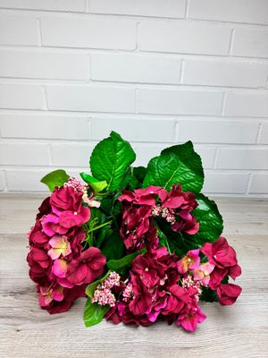 Hortensia tekokukkakimppu, viininpunainen