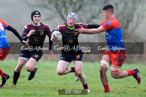 Ysgol y Preseli v Coleg Sir Gar