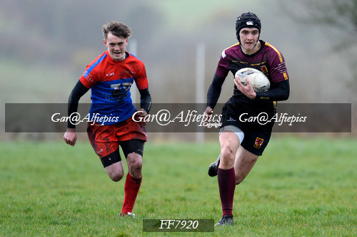 Ysgol y Preseli v Coleg Sir Gar