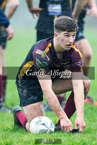 Ysgol y Preseli v Coleg Sir Gar