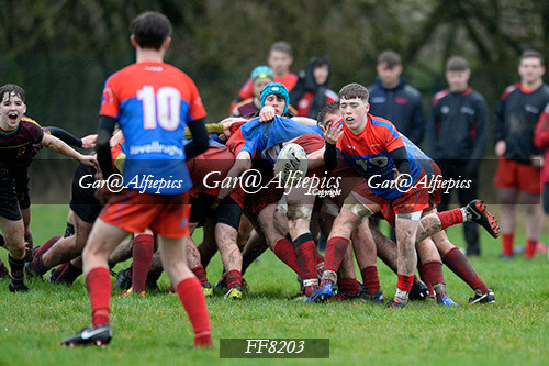 Ysgol y Preseli v Coleg Sir Gar