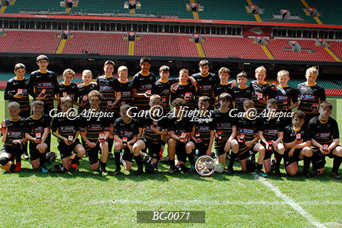 Ysgol Glantaf v  Ysgol y Gwyr
