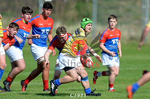 College Sir Gar  v Bridgend College