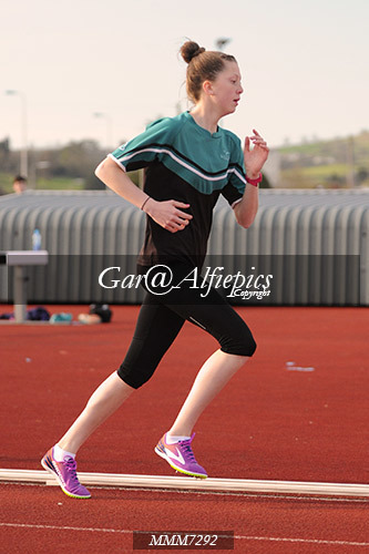 Carmarthen Harriers Inter School&#39;s Relay/800m Event